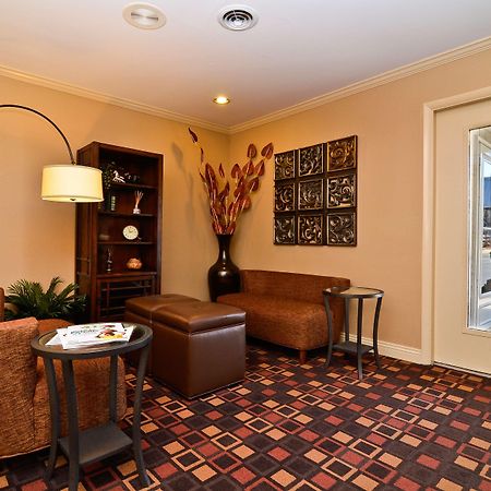 Best Western Coach House Springfield Interior foto